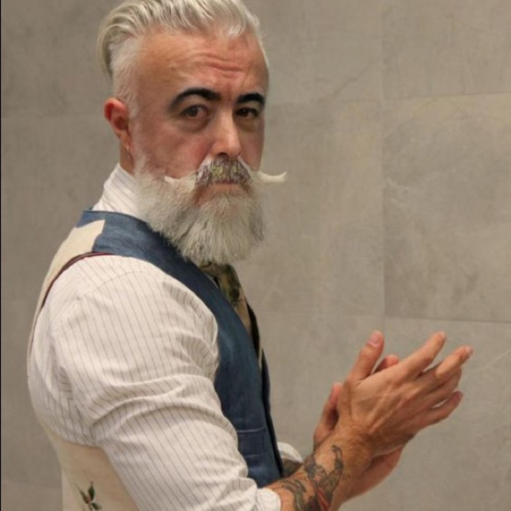 Meet your Posher, Andy